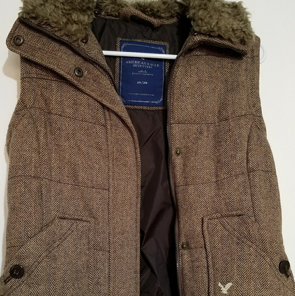 American Eagle Vest